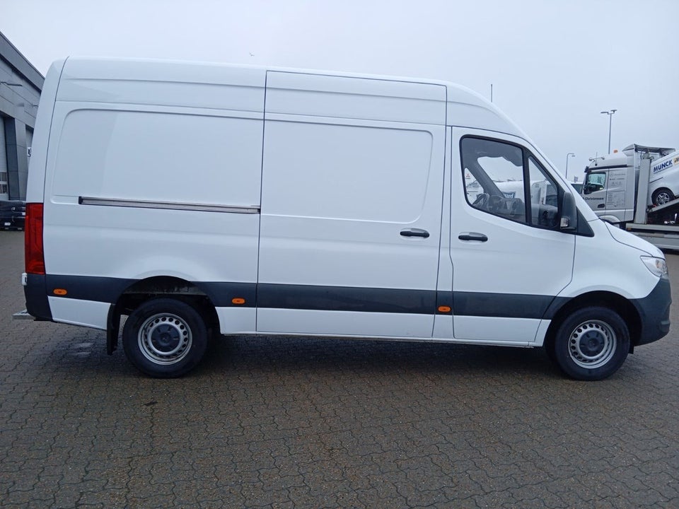 Mercedes Sprinter 317 2,0 CDi A2 Kassevogn PRO RWD