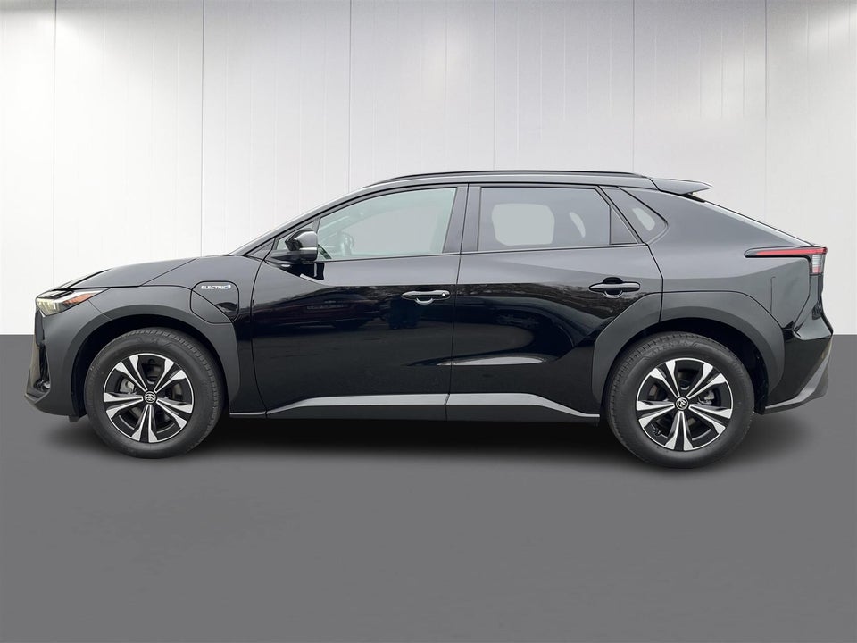 Toyota bZ4X Active 5d