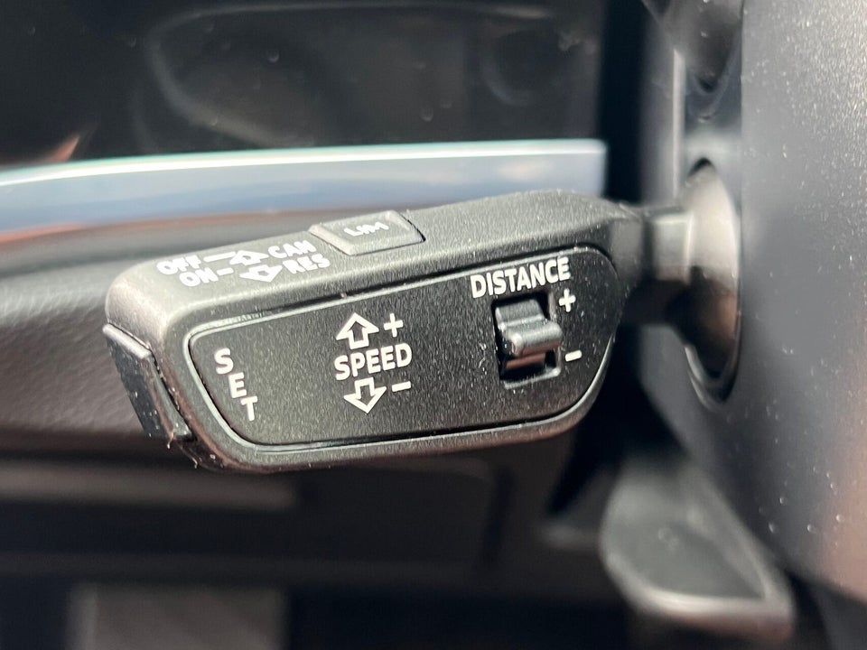 Audi Q3 35 TFSi Advanced Prestige S-tr. 5d