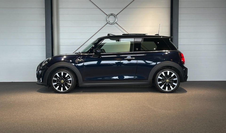 MINI Cooper SE Maximise 3d