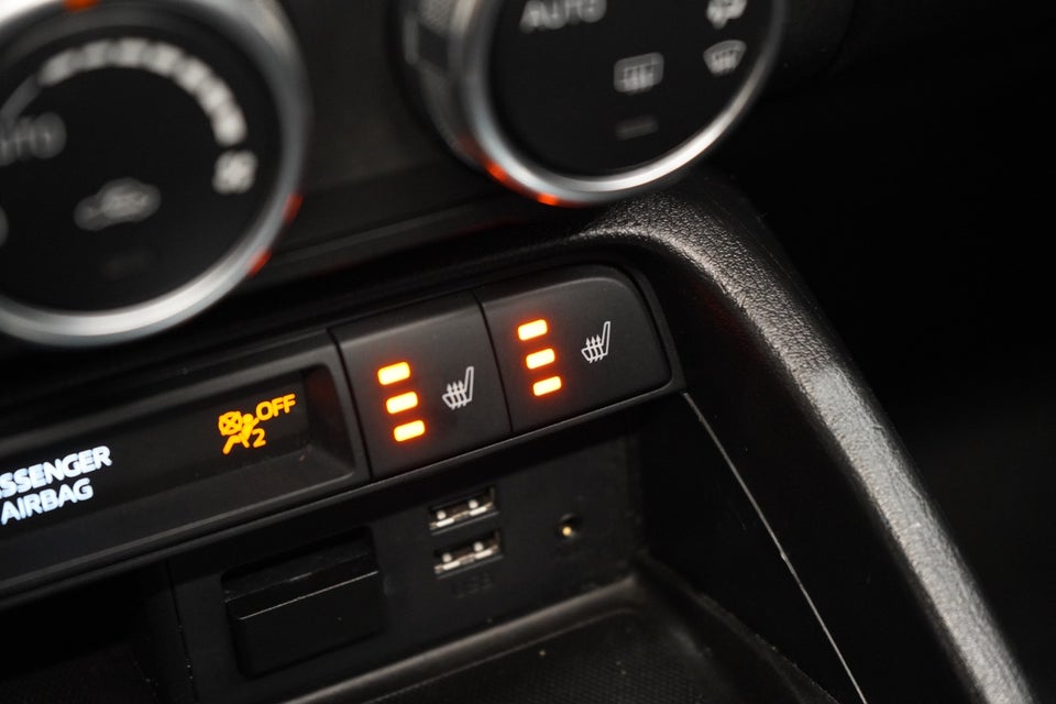 Mazda MX-5 2,0 SkyActiv-G 160 RF Sport 2d