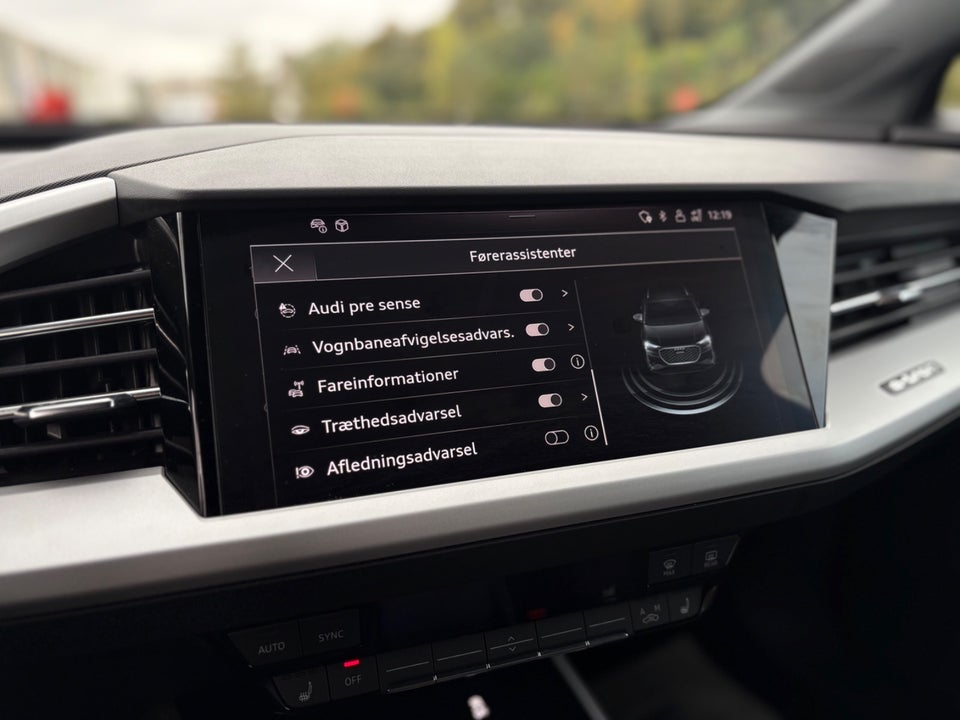 Audi Q4 e-tron 40 Advanced Sportback 5d