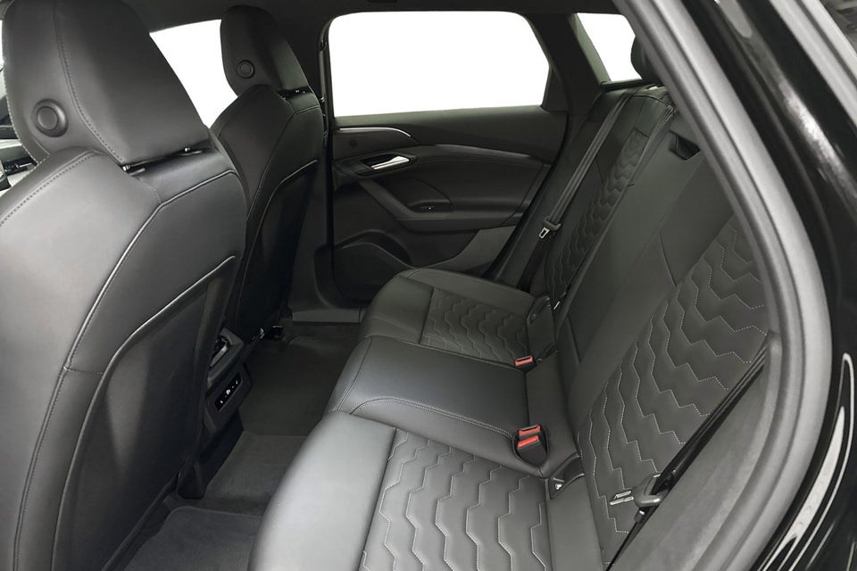 Audi A6 e-tron S-line plus performance Avant 5d