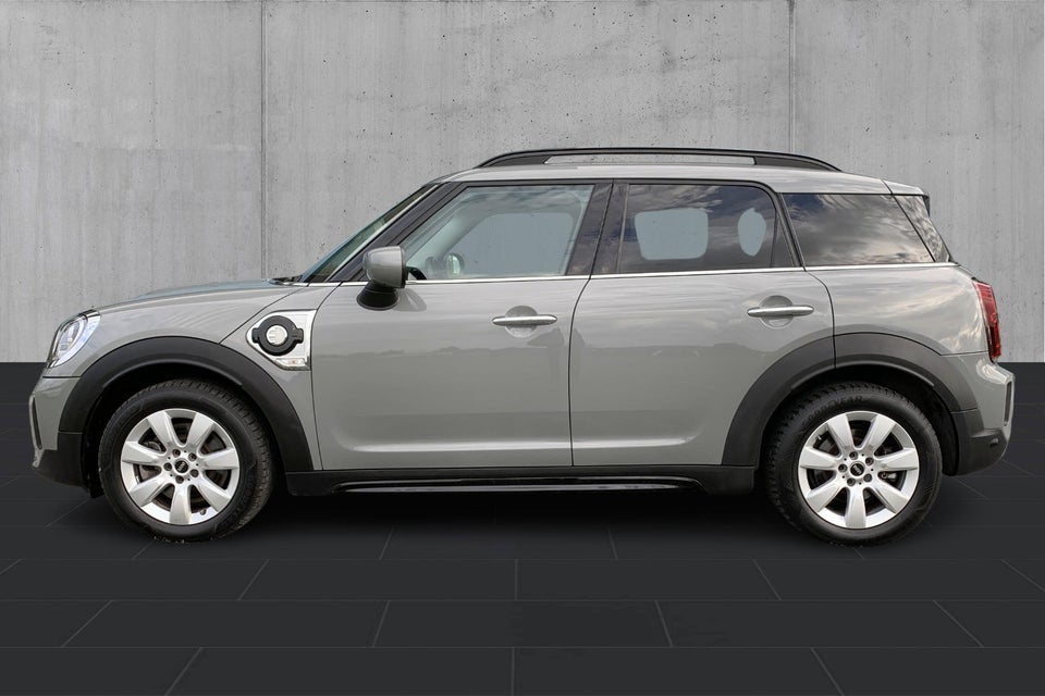 MINI Countryman Cooper SE 1,5 Essential aut. ALL4 5d