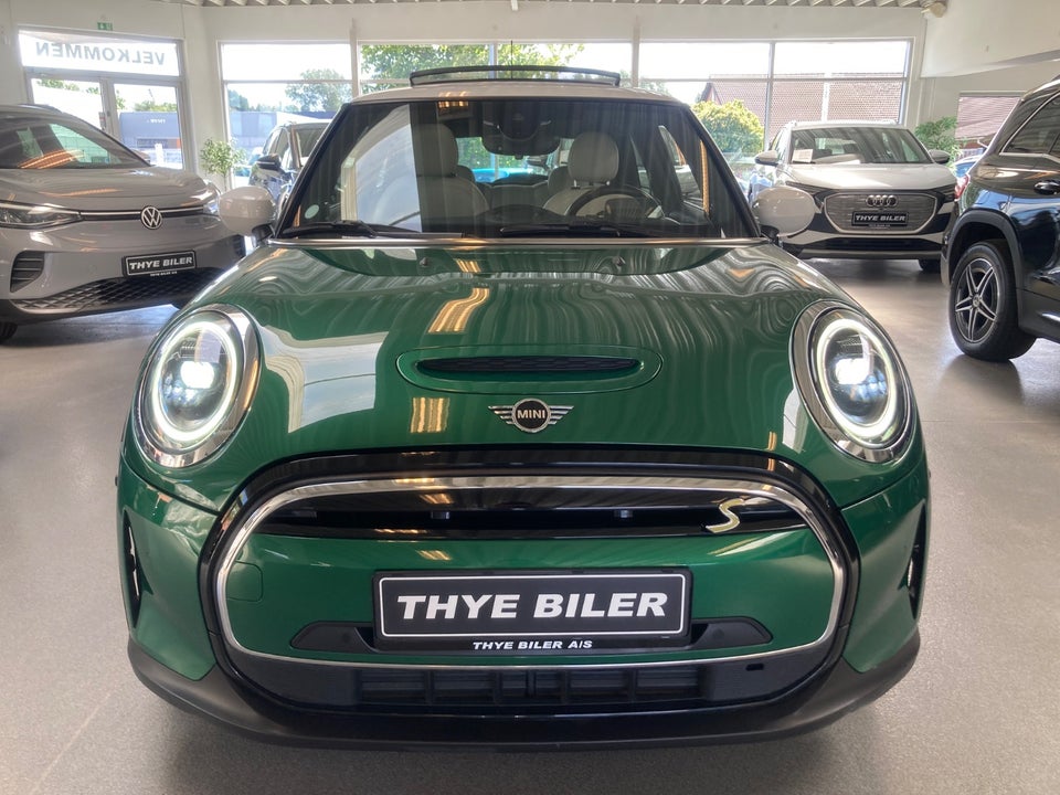 MINI Cooper SE Maximise 3d