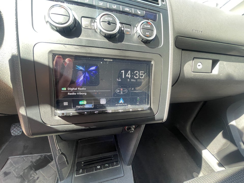 VW Touran 1,4 TSi 140 Comfortline 7prs 5d