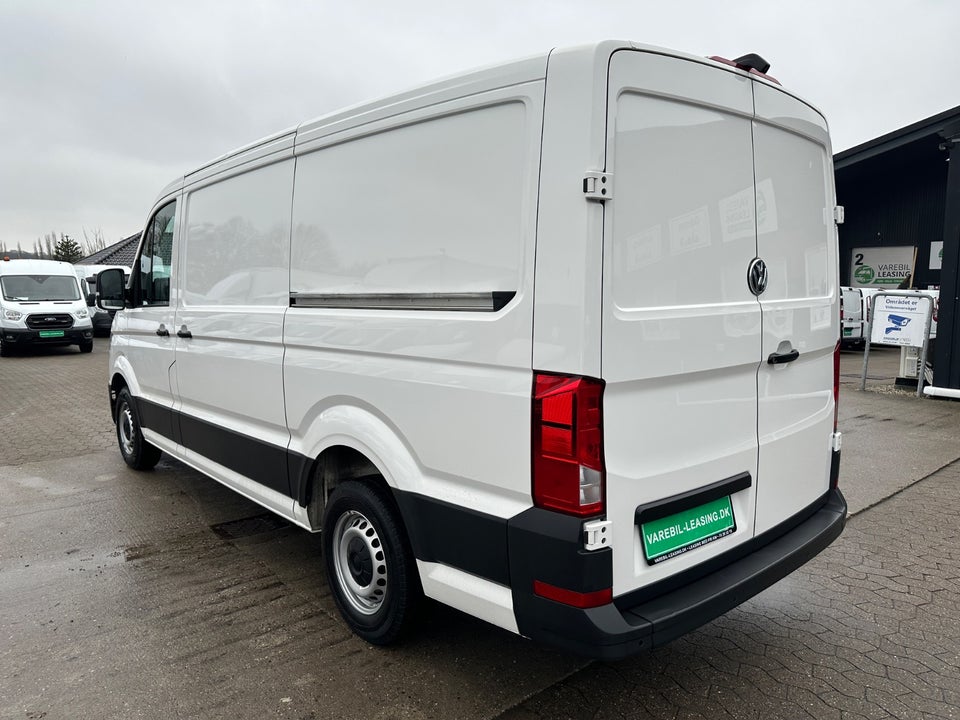 VW Crafter 35 2,0 TDi 140 Kassevogn L3H2 aut.