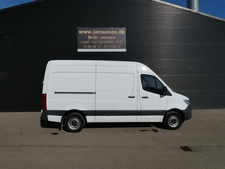 Mercedes Sprinter 316 2,2 CDi A2 Kassevogn RWD