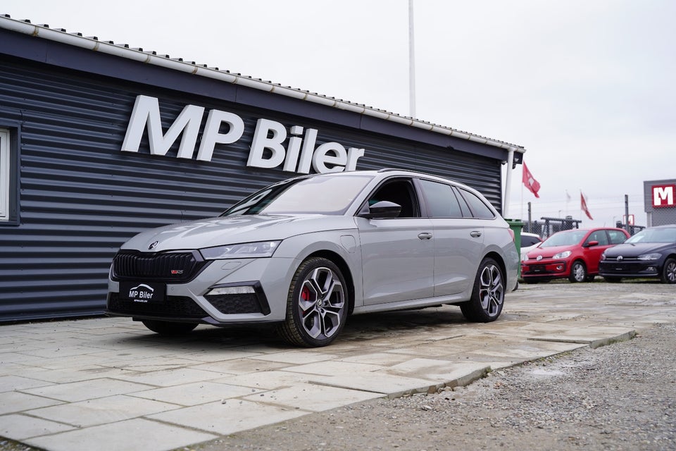 Skoda Octavia 1,4 TSi iV RS Combi DSG 5d