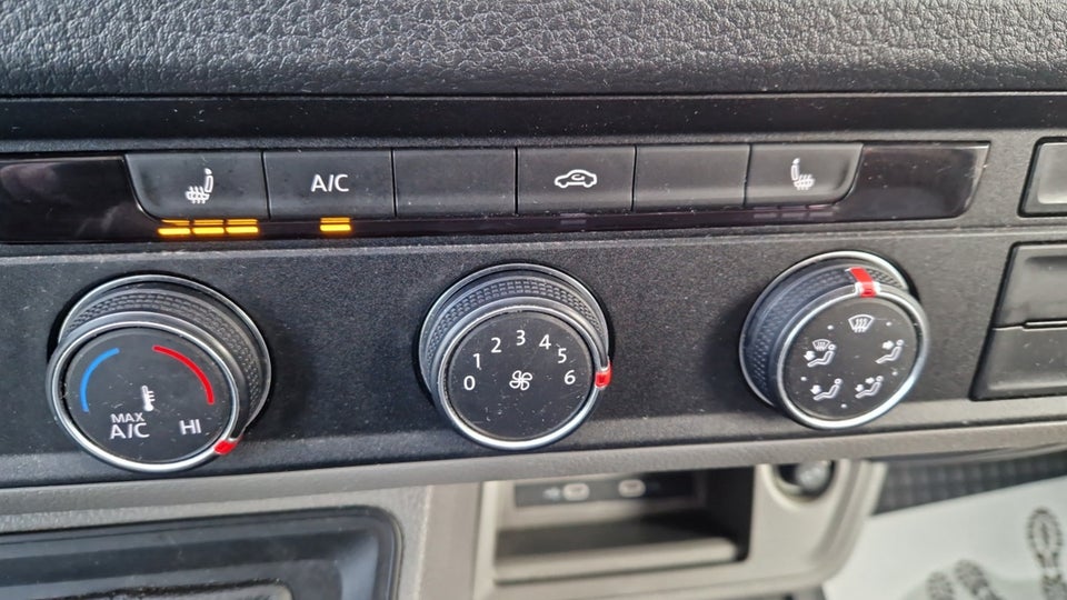 VW Crafter 35 2,0 TDi 177 Kassevogn L3H2 aut.