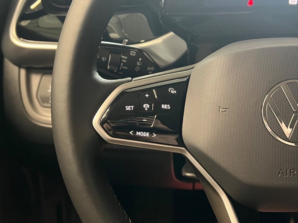 VW ID.Buzz 77 Pro SWB 5d