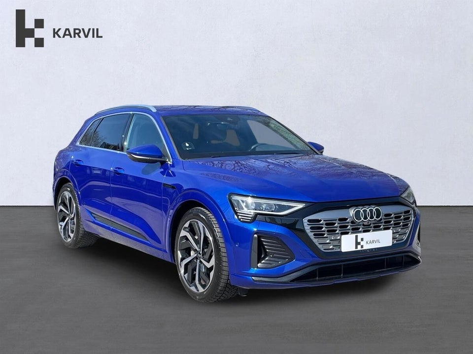 Audi Q8 e-tron 55 S-line quattro 5d