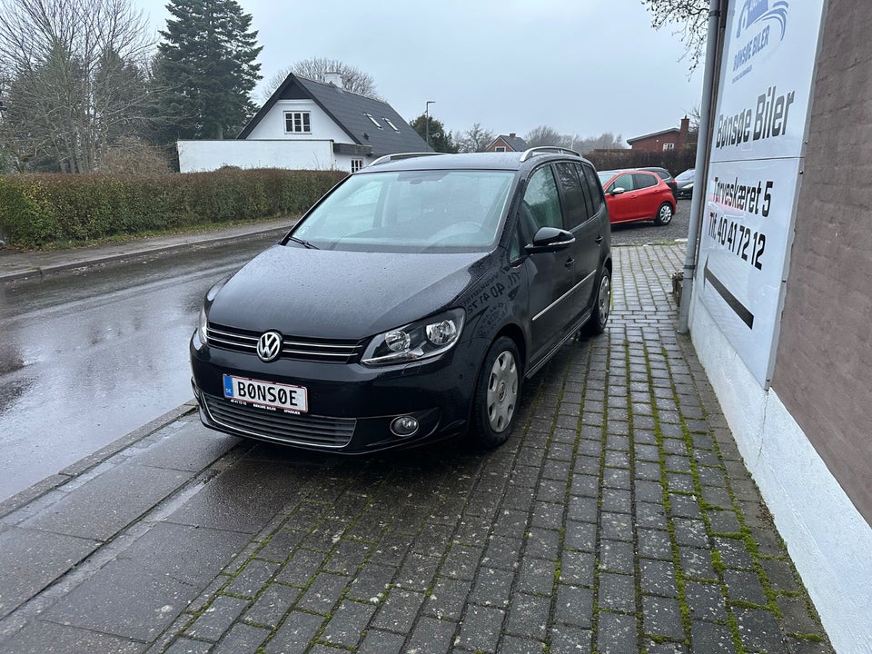 VW Touran 2,0 TDi 140 Highline DSG 5d