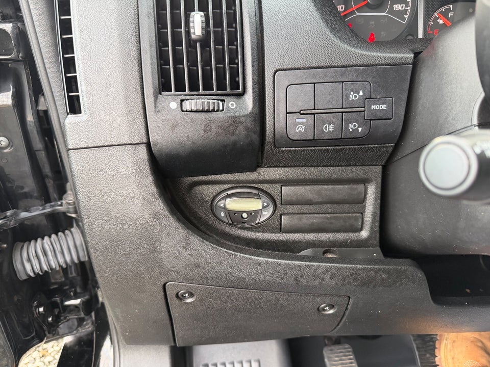 Citroën Jumper 35+ 2,2 BlueHDi 165 L2H2 FlexLine