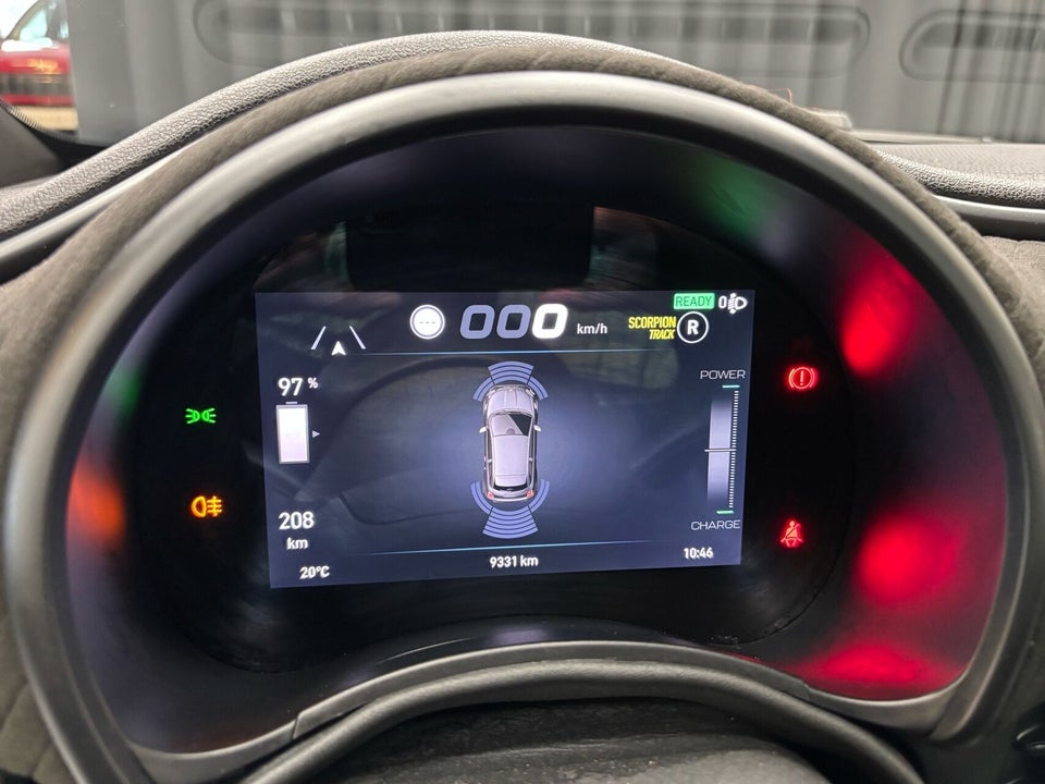 Abarth 500e Scorpionissima 3d