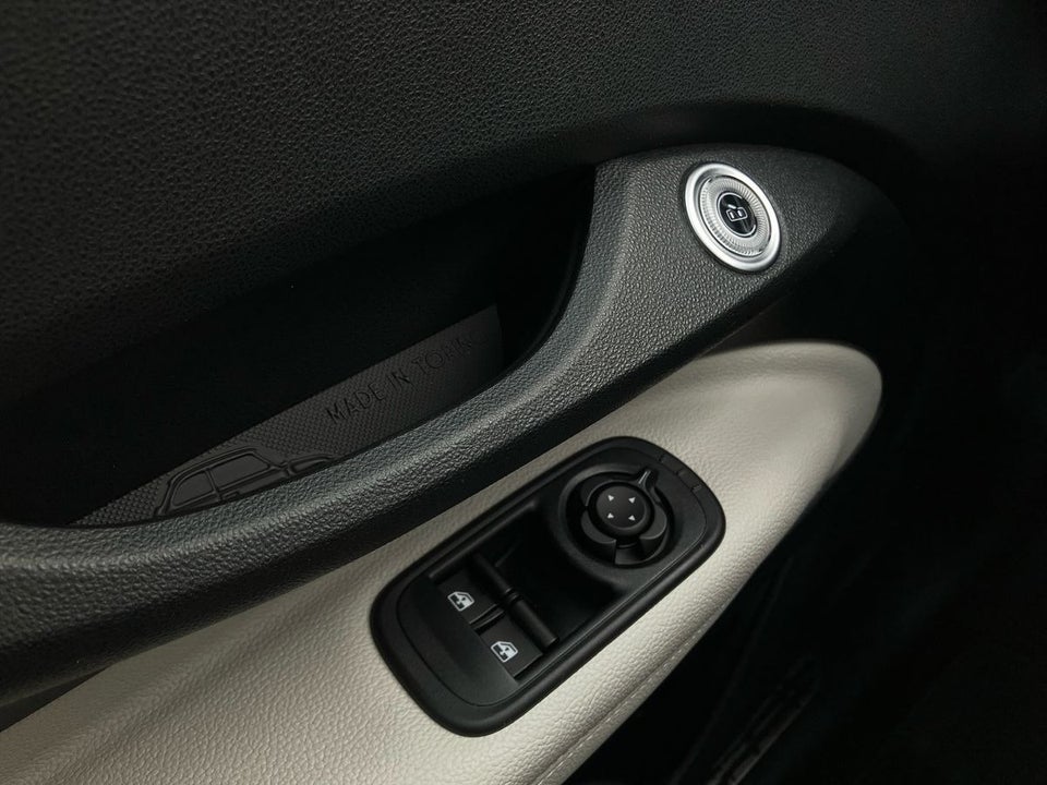 Fiat 500e 42 la Prima 3+1 4d