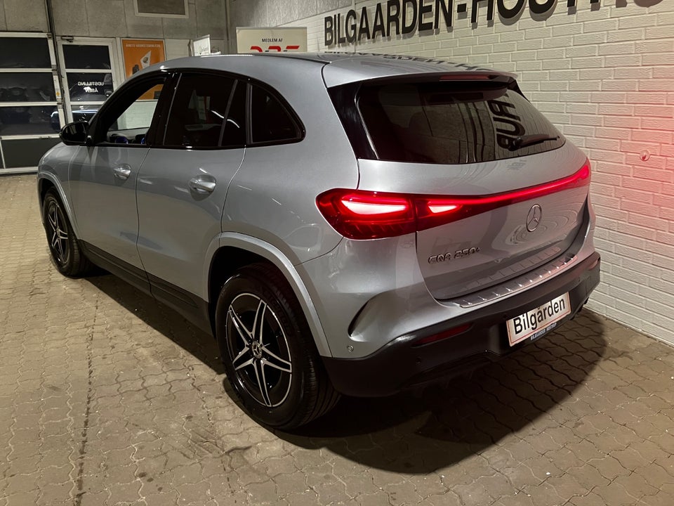 Mercedes EQA250+ AMG Line 5d