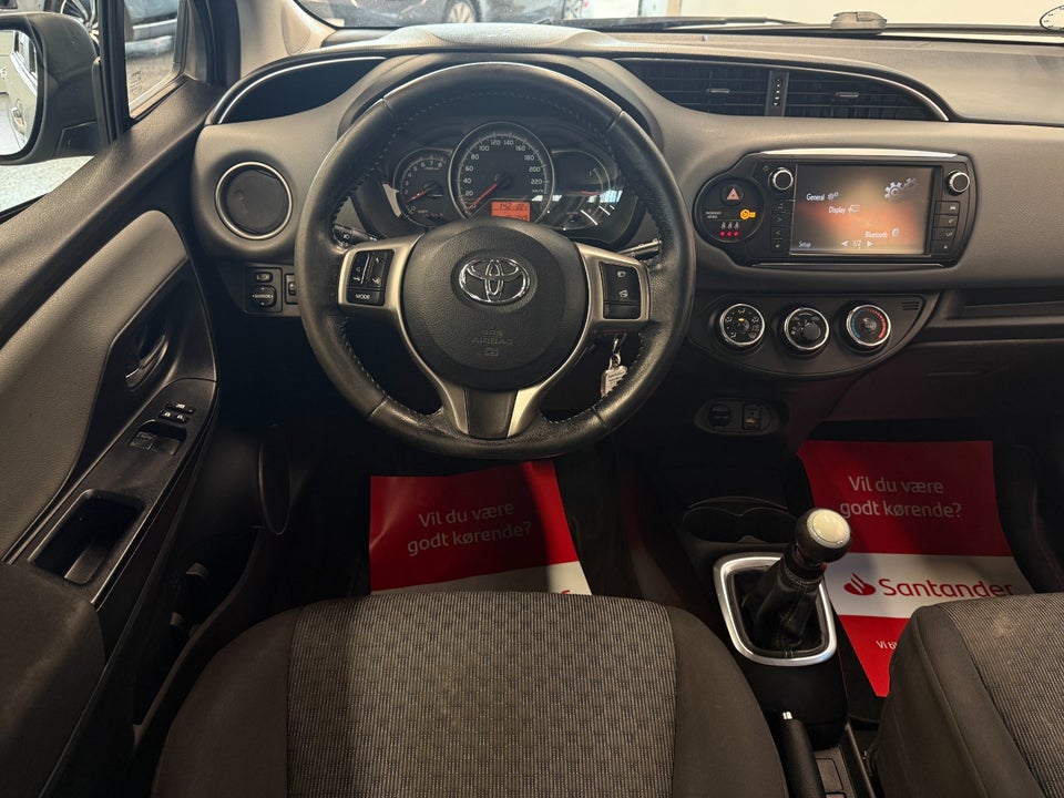 Toyota Yaris 1,0 VVT-i T1 5d