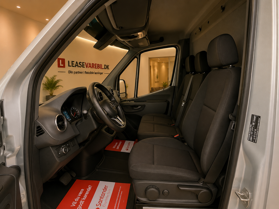 Mercedes Sprinter 317 2,0 CDi A2 Kassevogn aut. RWD