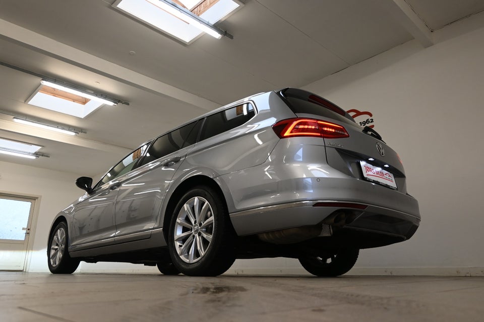 VW Passat 1,8 TSi 180 Highline Premium Variant DSG 5d