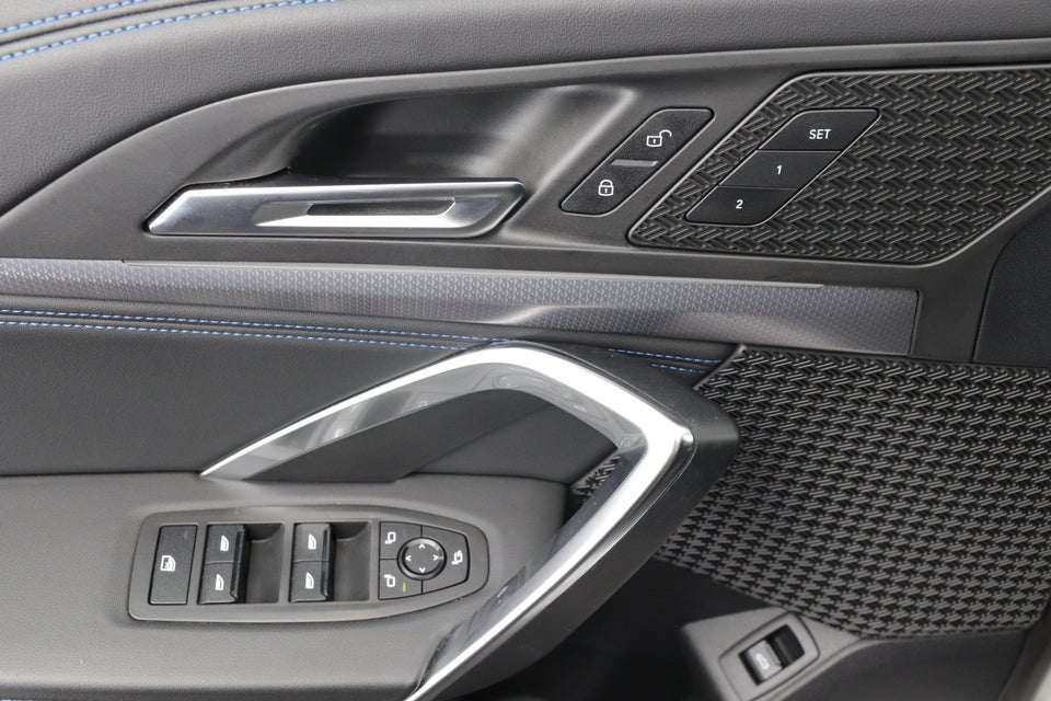 BMW iX1 xDrive30 M-Sport 5d