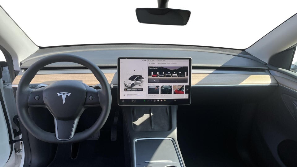 Tesla Model Y RWD 5d