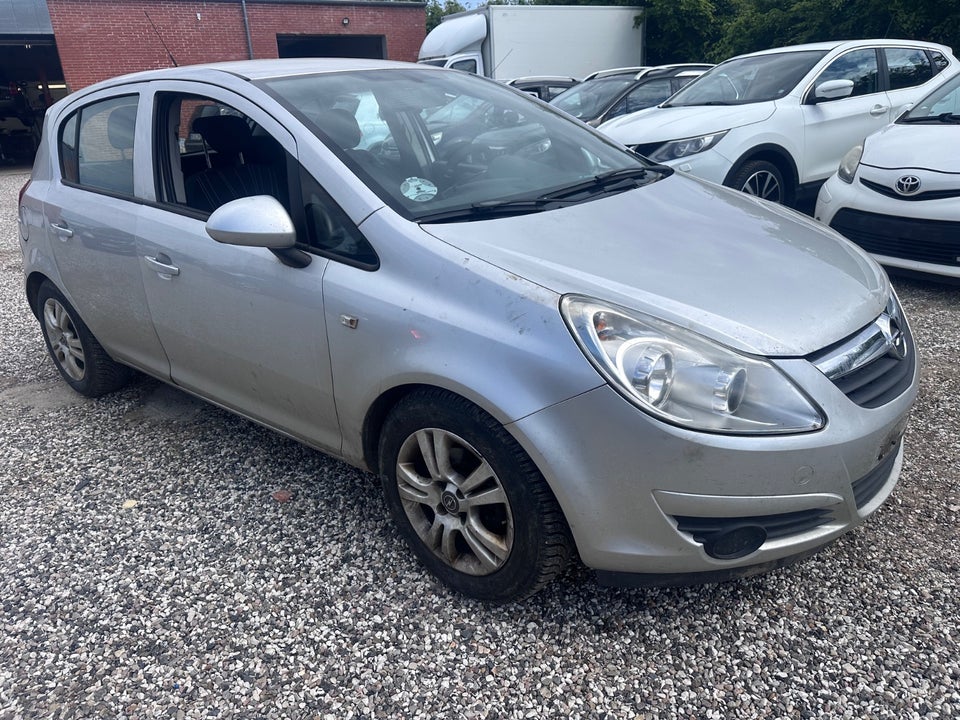 Opel Corsa 1,3 CDTi 95 Cosmo eco 5d