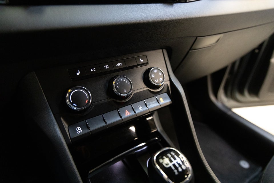 Skoda Karoq 1,0 TSi 115 Ambition 5d