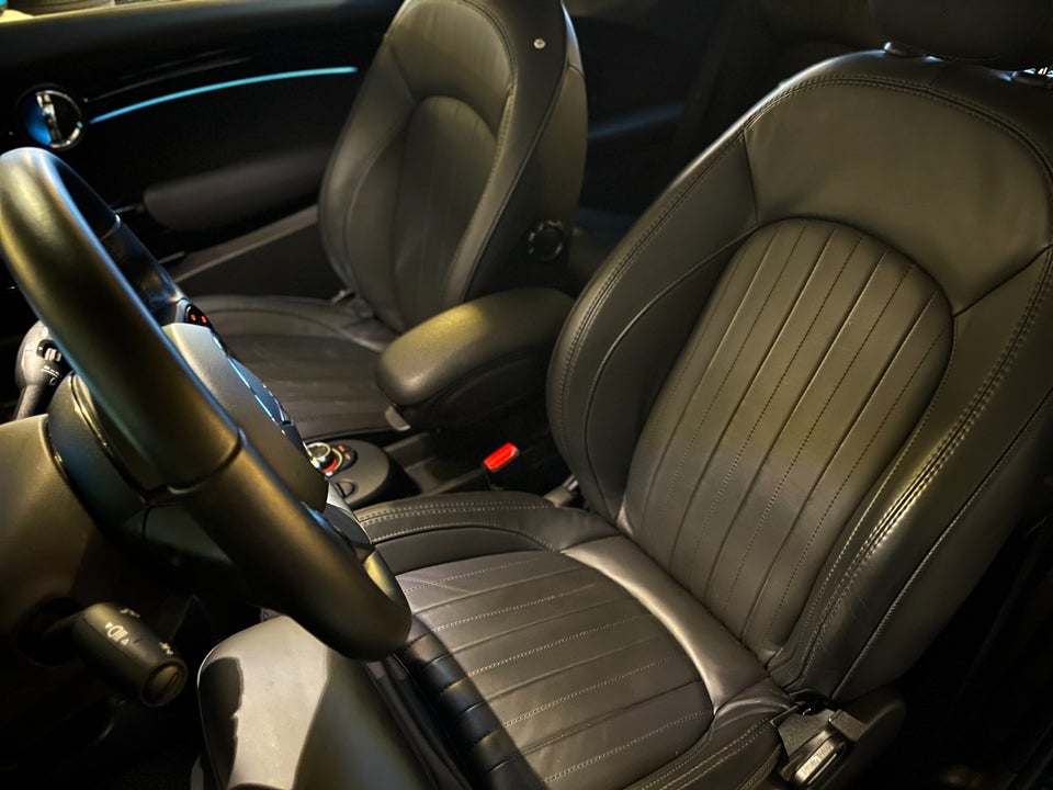 MINI Cooper SE Maximise 3d