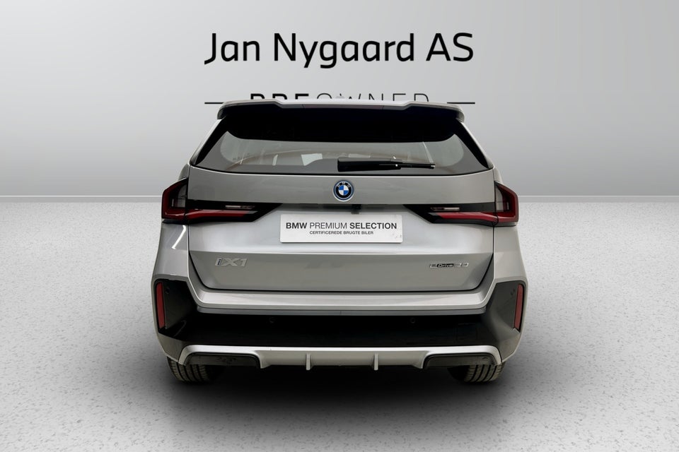 BMW iX1 eDrive20 M-Sport 5d