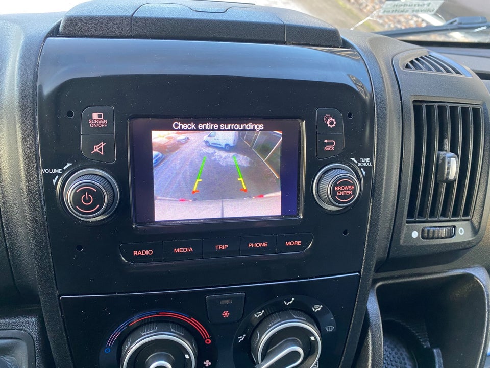 Fiat Ducato 35 2,2 MJT 140 Kassevogn L3H2 Pro+ aut.