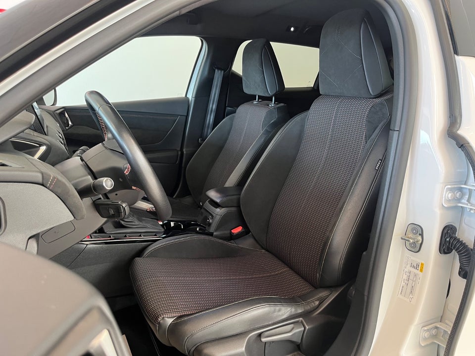 DS DS 3 CrossBack 1,2 PureTech 100 Performance Line 5d