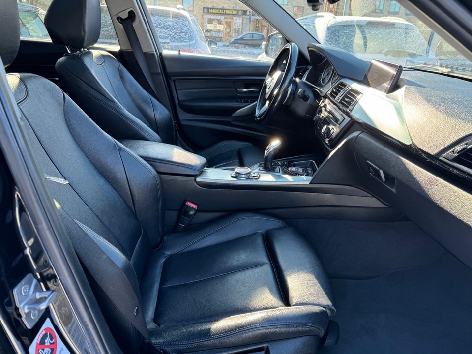 BMW 330d 3,0 Touring xDrive aut. 5d