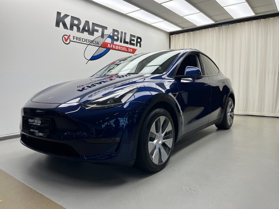 Tesla Model Y Long Range AWD 5d