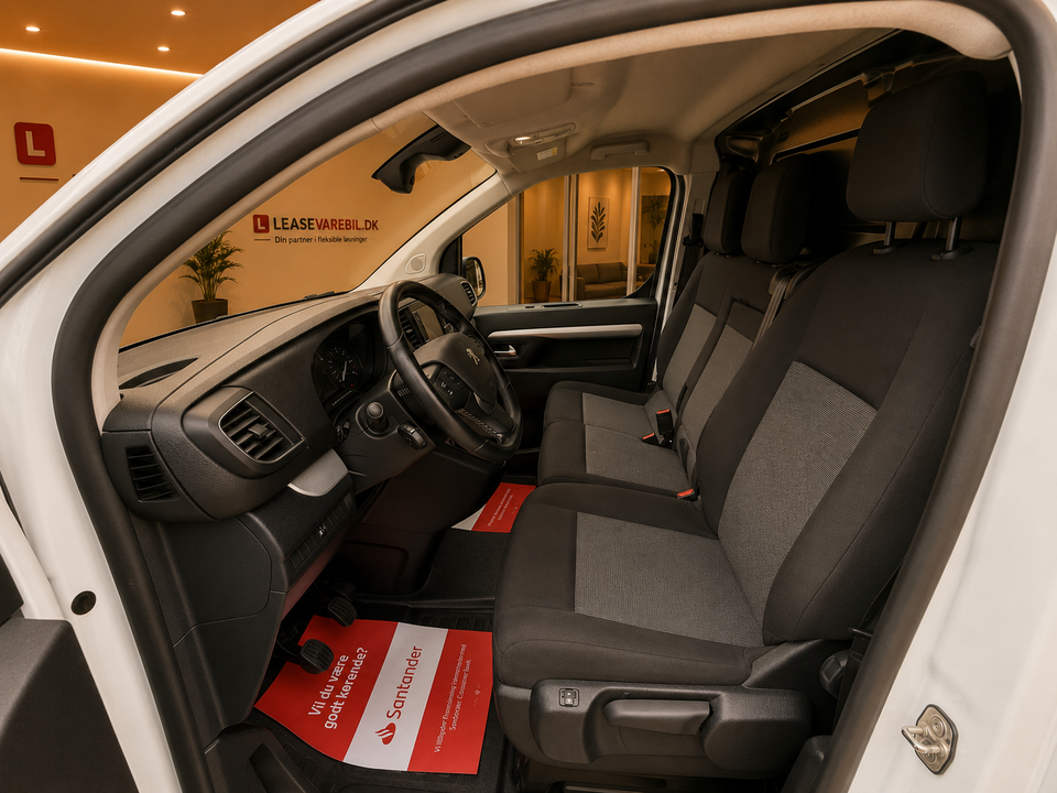 Peugeot Expert 2,0 BlueHDi 144 L3 Premium Van
