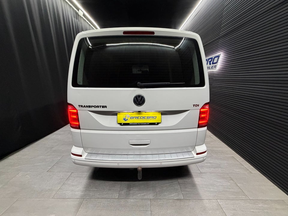 VW Transporter 2,0 TDi 204 Kassevogn DSG lang