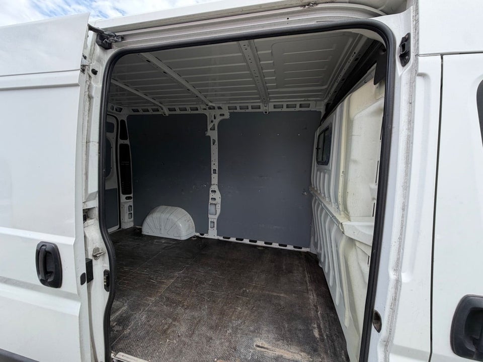 Citroën Jumper 33 2,0 BlueHDi 160 Kassevogn L2H2