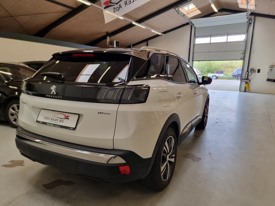 Peugeot 3008 1,6 Hybrid First Selection EAT8 5d