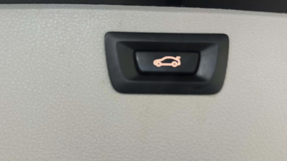 BMW 320d 2,0 aut. 4d