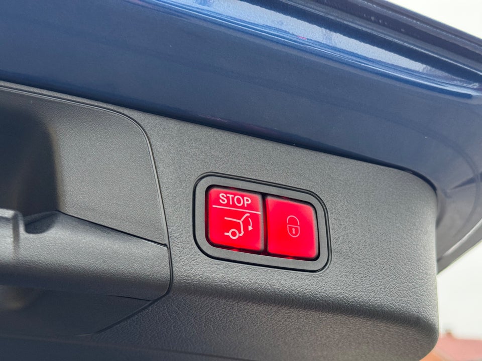 Mercedes EQB300 AMG Line 4Matic 5d