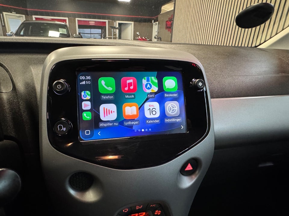 Toyota Aygo 1,0 VVT-i x-press 5d
