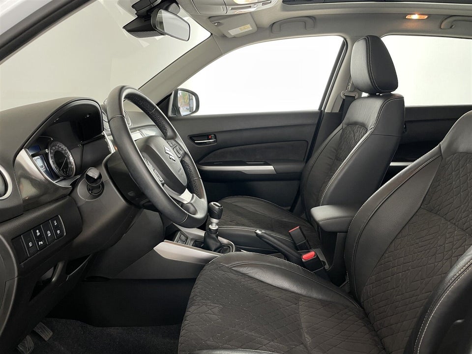 Suzuki Vitara 1,4 mHybrid Adventure 5d