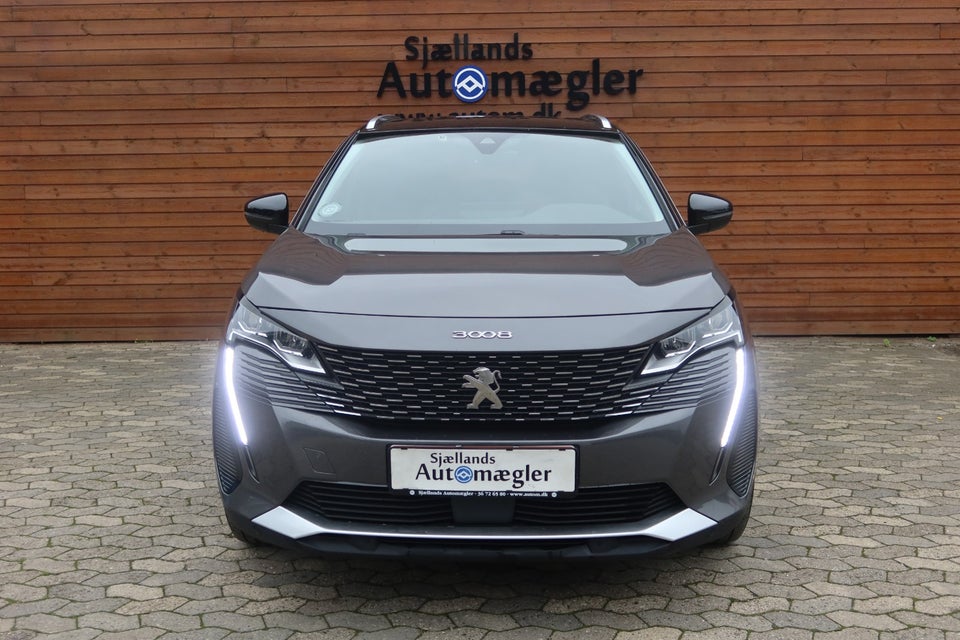 Peugeot 3008 1,6 Hybrid First Selection EAT8 5d