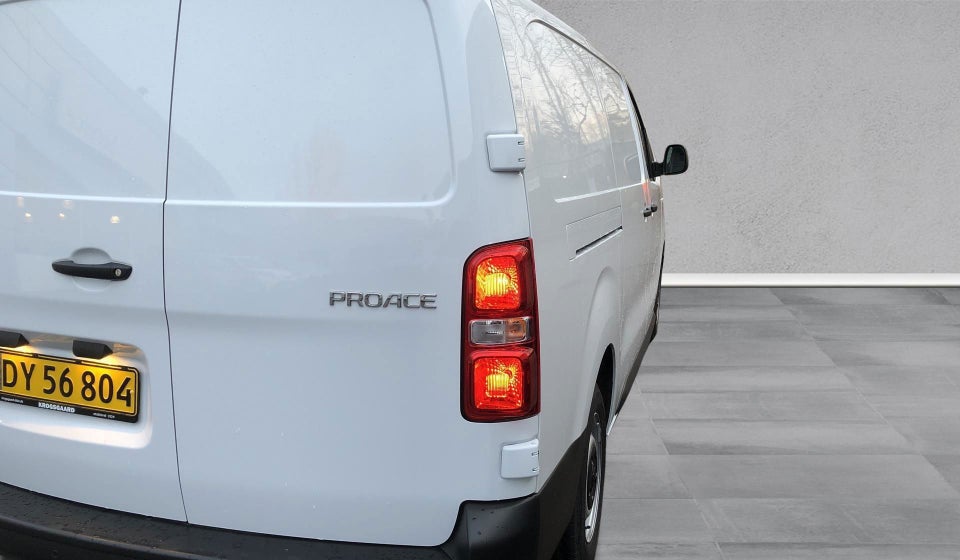 Toyota ProAce 2,0 D 144 Long Comfort 4d