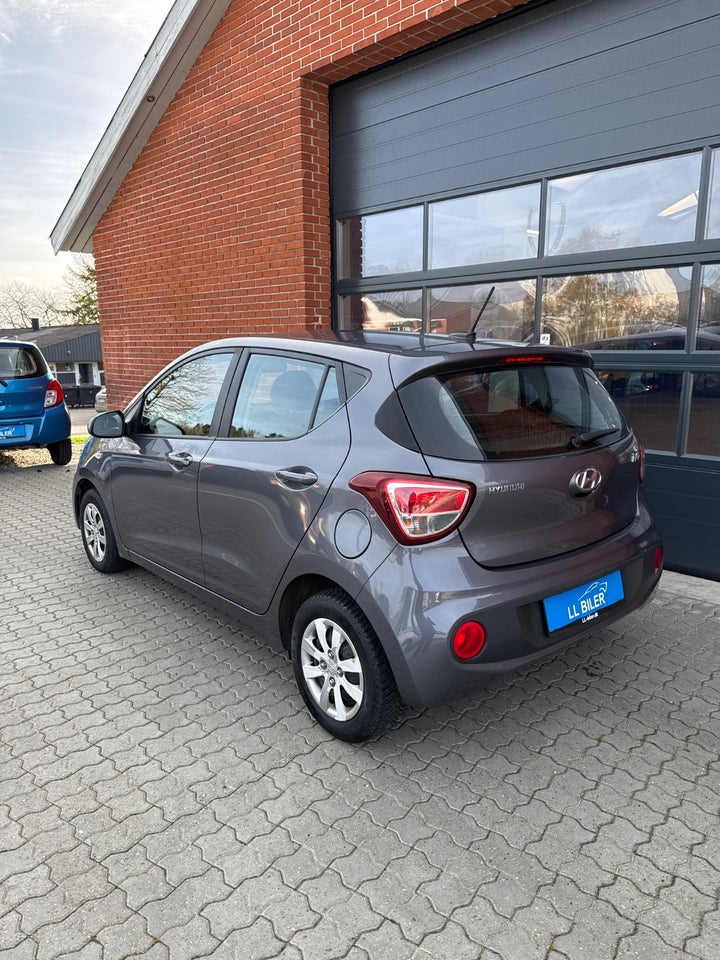 Hyundai i10 1,0 Touch 5d