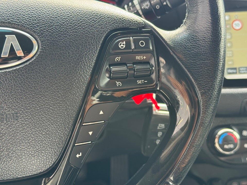 Kia Ceed 1,6 CRDi 110 Attraction SW 5d