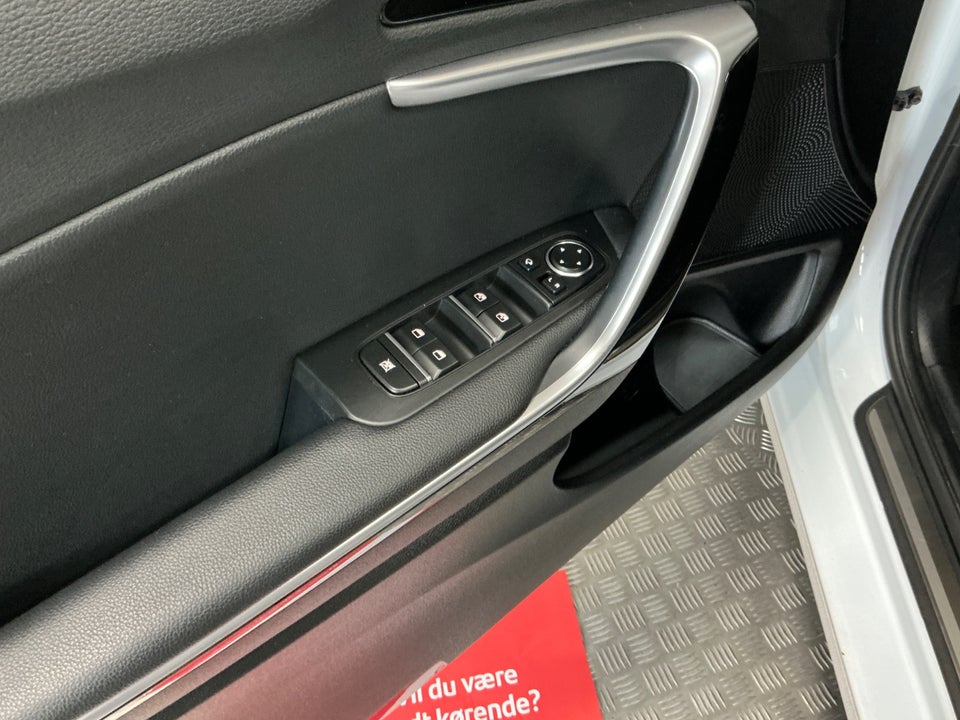 Kia Ceed 1,6 PHEV Upgrade SW DCT 5d