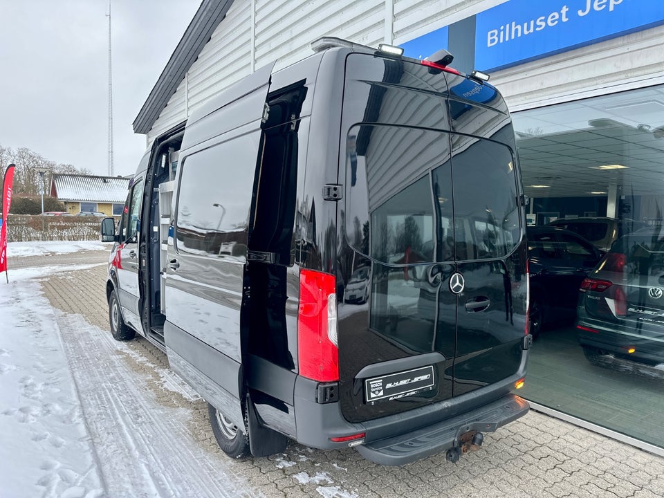 Mercedes Sprinter 316 2,2 CDi A2 Kassevogn aut. RWD