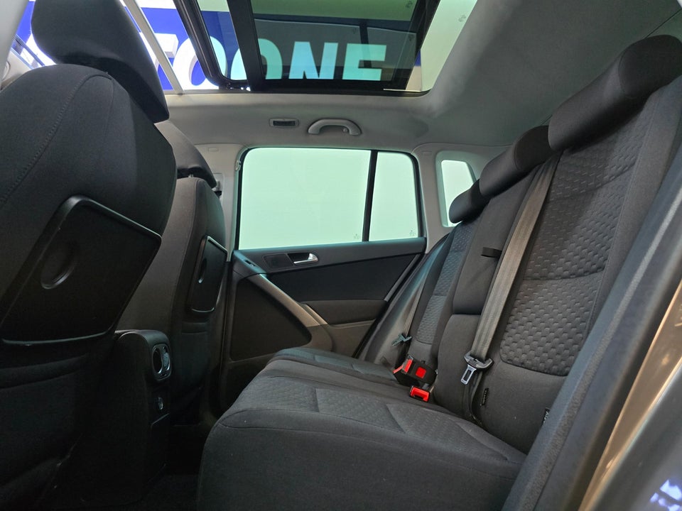 VW Tiguan 2,0 TDi 140 Sport & Style 4Motion 5d