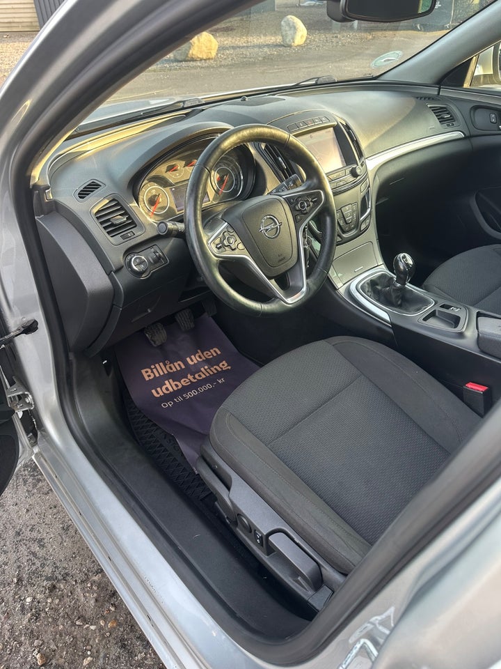 Opel Insignia 1,6 CDTi 136 Edition 5d